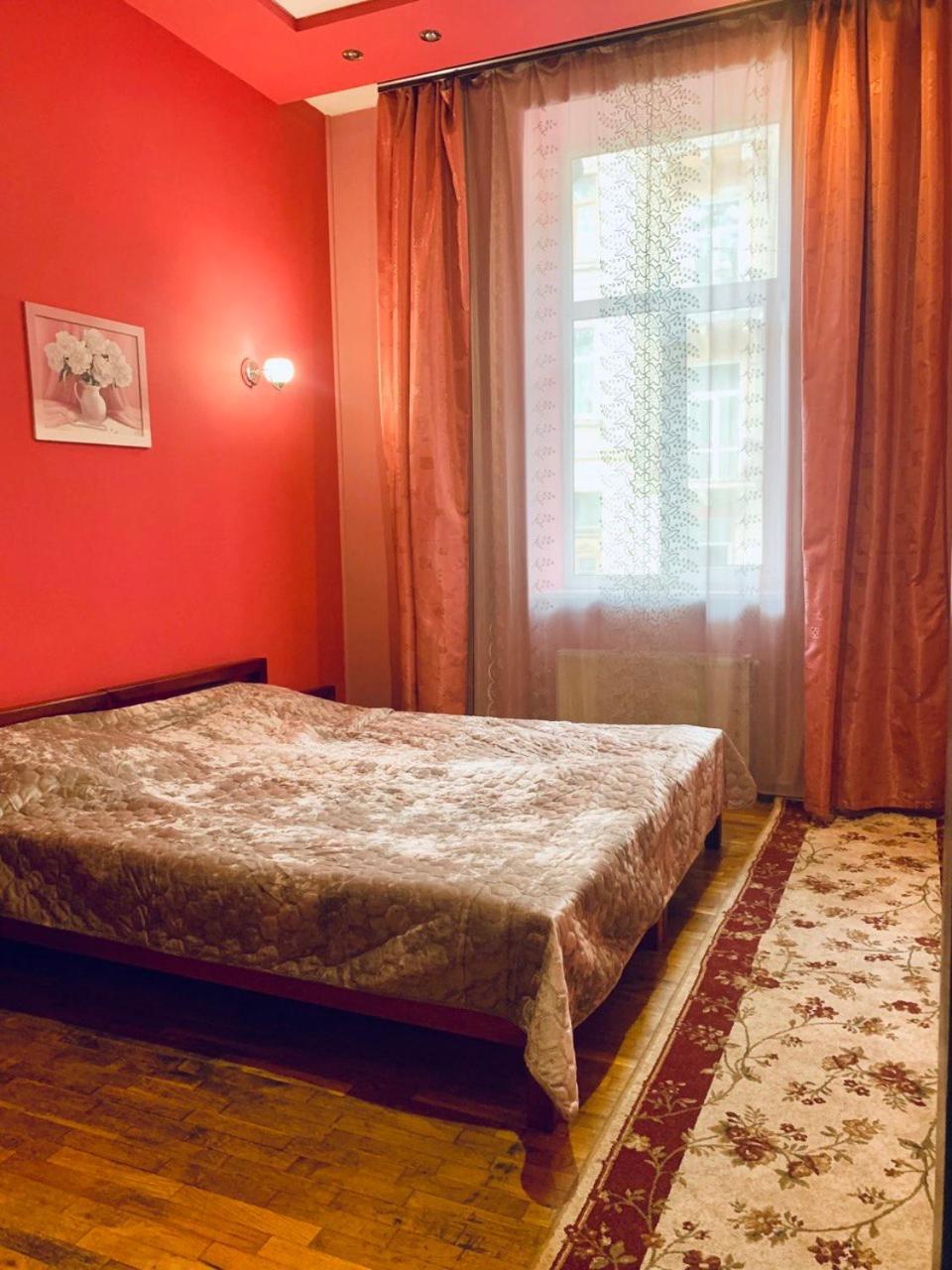 Apartament-Minihotel Elpida ลวีฟ ภายนอก รูปภาพ